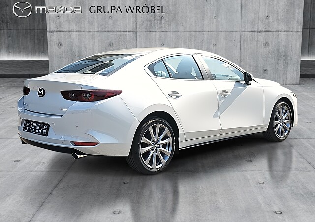 Mazda 3 - Kolor Snowflake White Pearl, zdjęcie 5