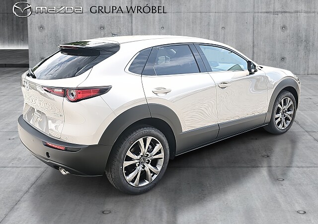 Mazda CX-30 - Kolor Platinum Quartz, zdjęcie 5
