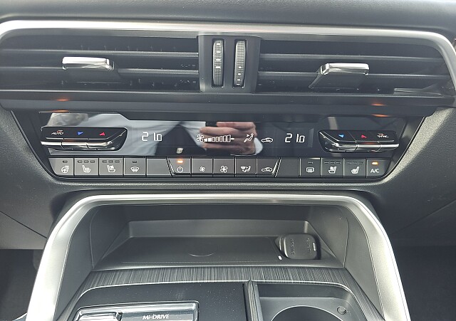 Mazda CX-60 - Kolor Soul Red Crystal, zdjęcie 16