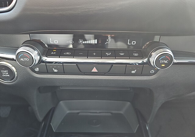 Mazda CX-30 - Kolor Soul Red Crystal, zdjęcie 12