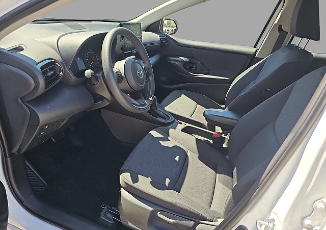 Mazda 2 Hybrid - Kolor Lunar White, zdjęcie 11