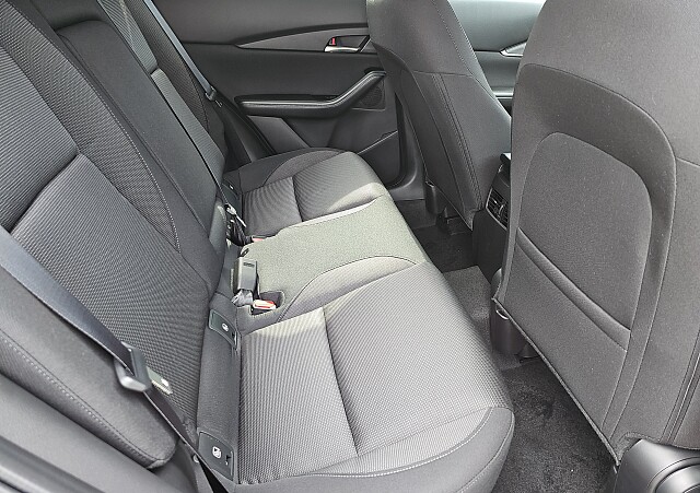 Mazda CX-30 - Kolor Deep Crystal Blue, zdjęcie 15