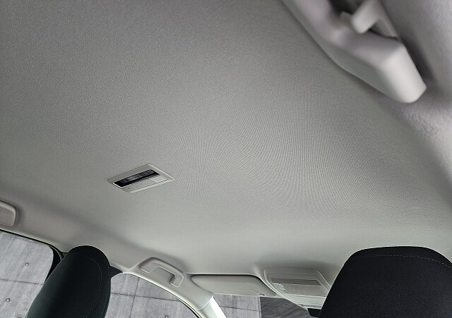 Mazda CX-30 - Kolor Deep Crystal Blue, zdjęcie 23