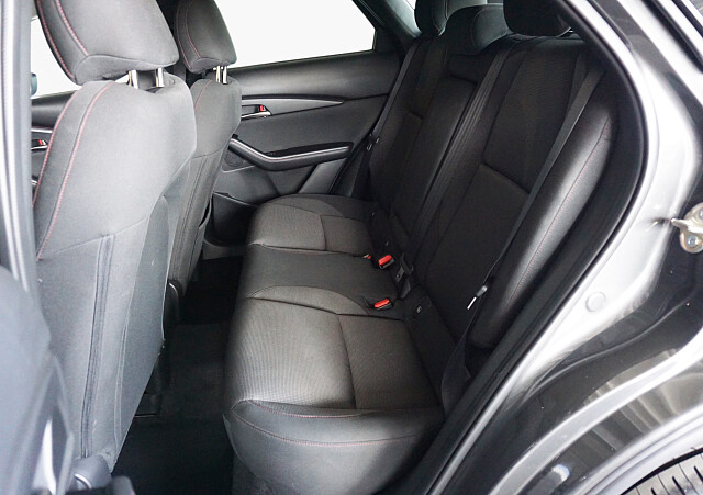 Mazda CX-30 (19).jpg