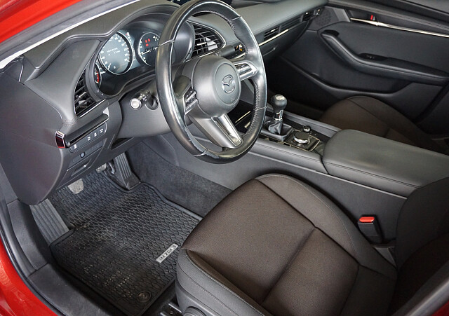 Mazda3 (12).jpg