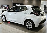 Mazda 2 Hybrid - Kolor Northern White Pearl, zdjęcie 2