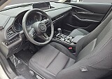 Mazda CX-30 - Kolor Snowflake White Pearl, zdjęcie 11