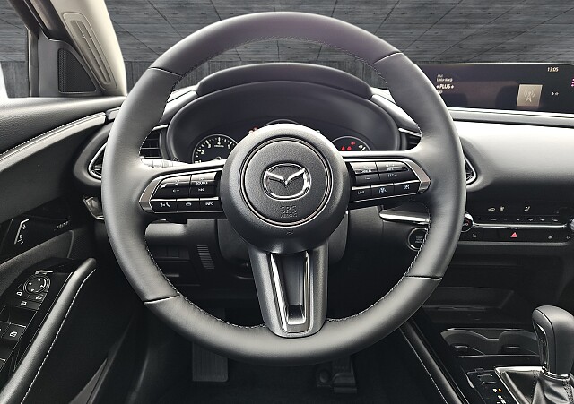 Mazda CX-30 - Kolor Jet Black, zdjęcie 8