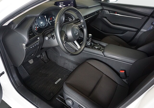 Mazda3 (16).jpg