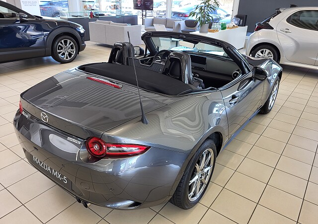 Mazda MX-5 - Kolor Machine Gray, zdjęcie 5