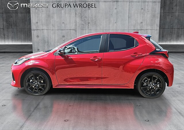 Mazda 2 Hybrid - Kolor Formal Red, zdjęcie 8