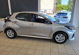 Mazda 2 Hybrid - Kolor Stormy Silver, zdjęcie 3