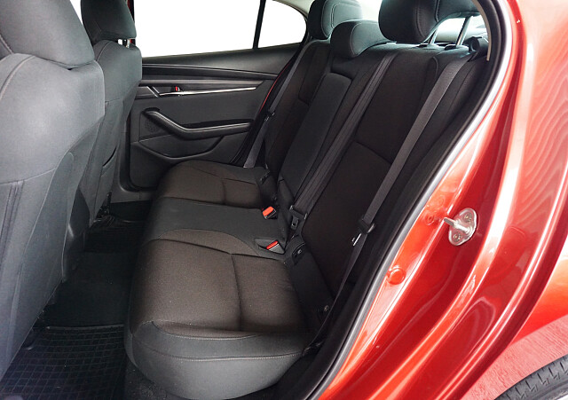 Mazda3 (24).jpg