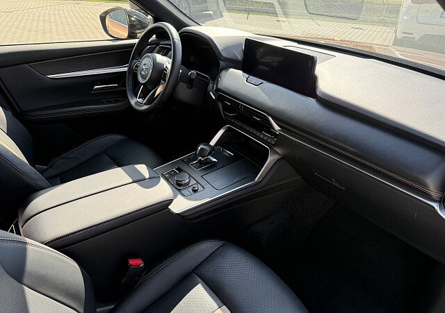 Brązowa Mazda CX-80 Auto-Gazda 5.jpg