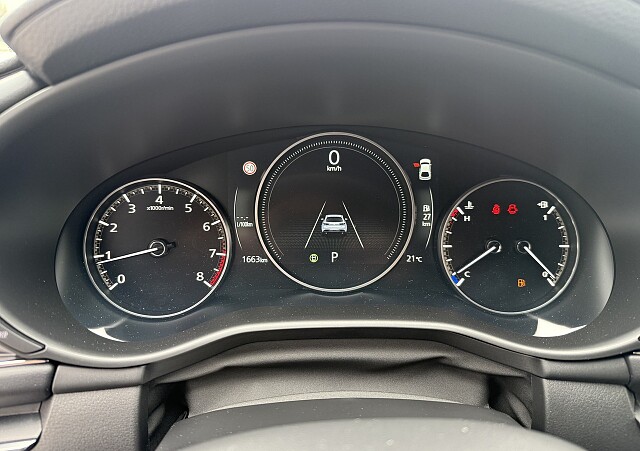 Szara Mazda 3  Auto-Gazda 15.jpg