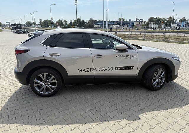 Platynowa Mazda CX-30 Auto-Gazda 8.jpg