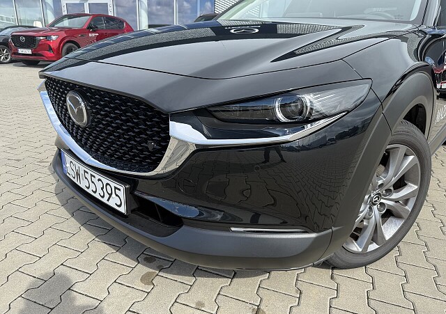 Czarna Mazda CX-30 Auto-Gazda 4.jpg