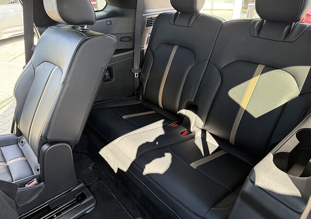 Brązowa Mazda CX-80 Auto-Gazda 9.jpg