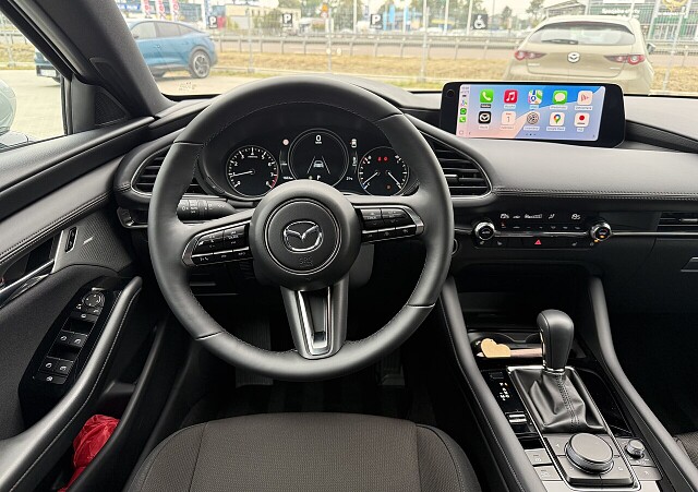 Szara Mazda 3  Auto-Gazda 12.jpg