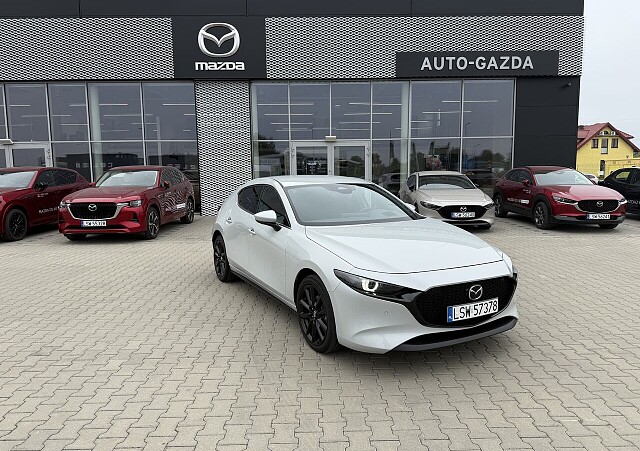 Szara Mazda 3  Auto-Gazda 2.jpg
