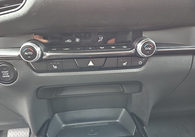 Mazda CX-30 - Kolor Machine Gray, zdjęcie 9