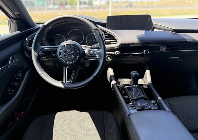 Czerwona Mazda 3  Auto-Gazda 12.jpg