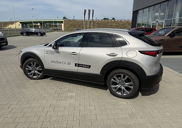 Platynowa Mazda CX-30 Auto-Gazda 7.jpg