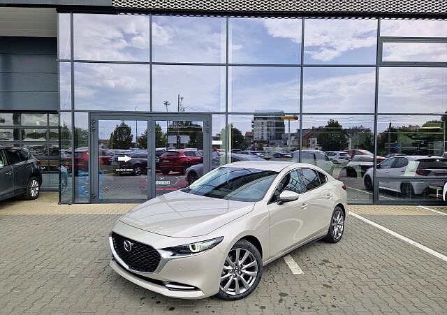 Mazda 3 - Kolor Platinum Quartz, zdjęcie 9