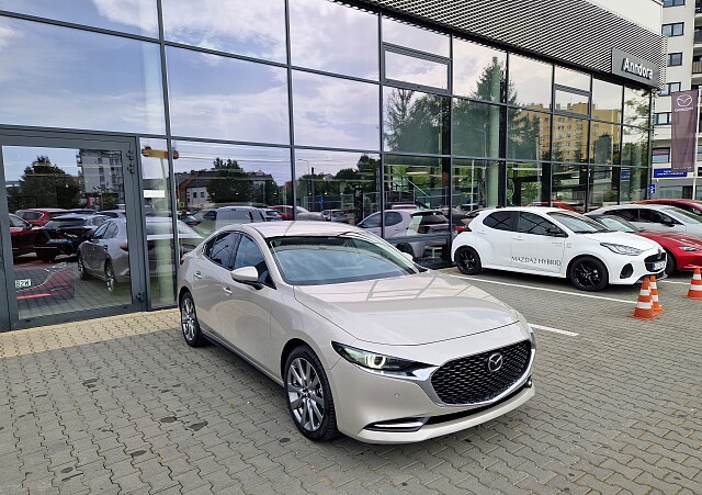 Mazda 3 - Kolor Platinum Quartz, zdjęcie 10