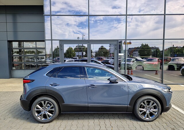 Mazda CX-30 - Kolor Polymetal Gray, zdjęcie 2