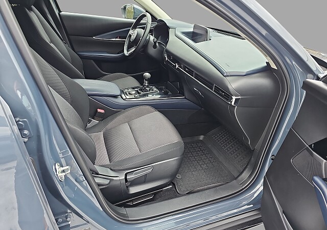 Mazda CX-30 - Kolor Polymetal Gray, zdjęcie 15