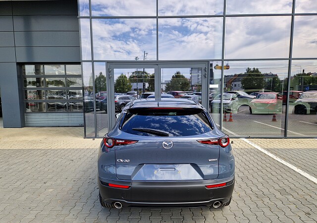 Mazda CX-30 - Kolor Polymetal Gray, zdjęcie 4