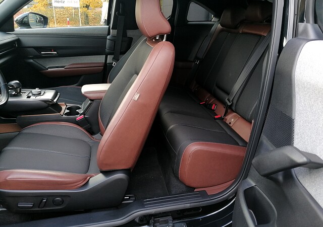 Mazda MX-30 - Kolor Machine Gray, zdjęcie 24