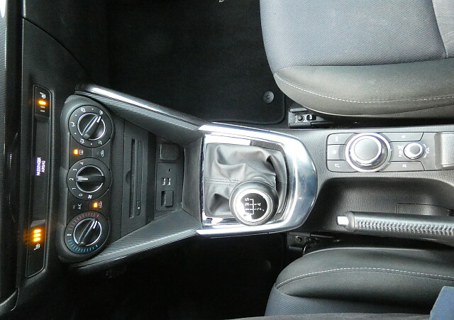 Mazda 2 - Kolor Deep Crystal Blue, zdjęcie 13