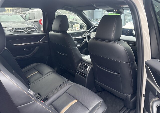 Mazda CX-80 - Kolor Platinum Quartz, zdjęcie 20