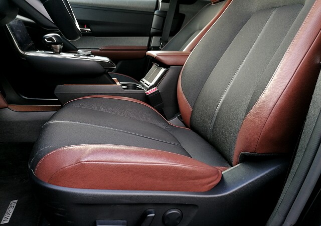 Mazda MX-30 - Kolor Machine Gray, zdjęcie 12