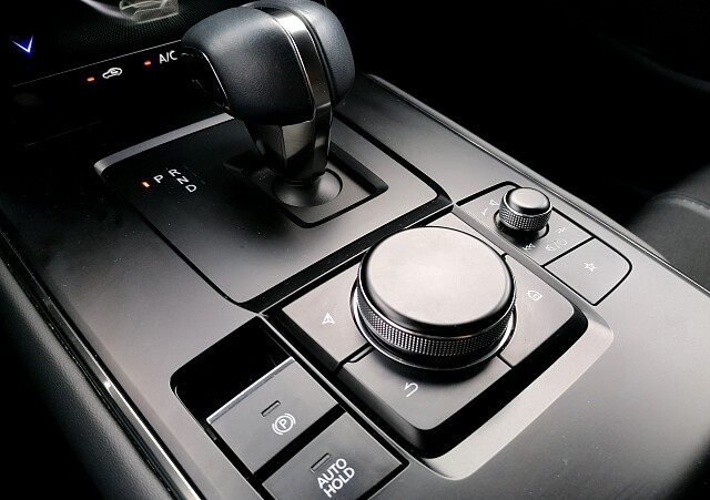 Mazda MX-30 - Kolor Machine Gray, zdjęcie 15