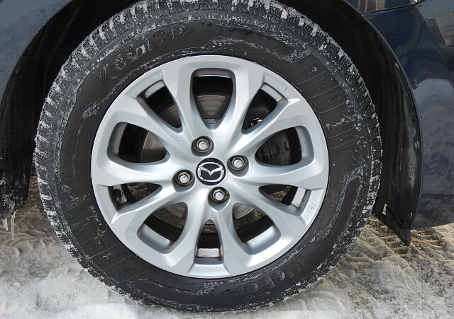 Mazda 2 - Kolor Deep Crystal Blue, zdjęcie 7