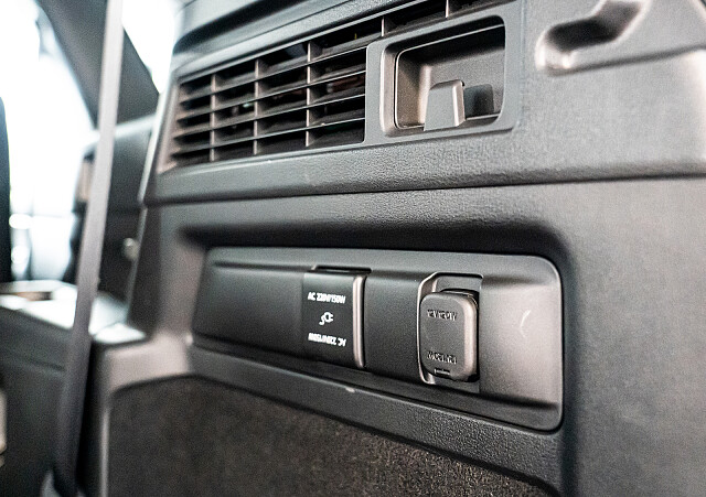 Mazda CX-80 - Kolor Artisan Red, zdjęcie 18