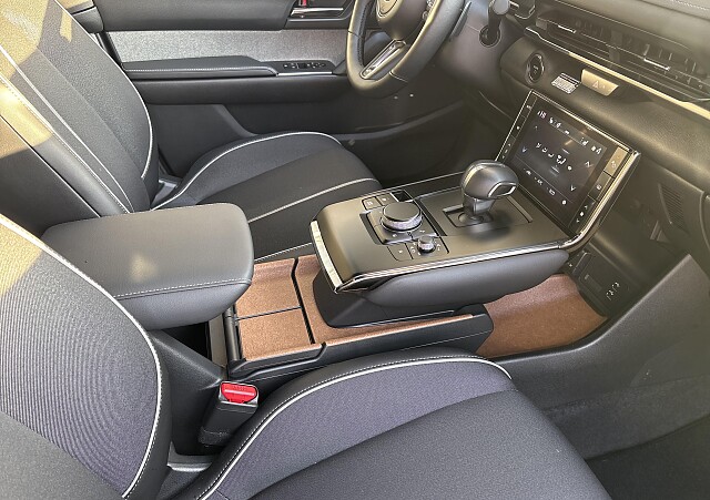 Mazda MX-30 - Kolor Jet Black, zdjęcie 14