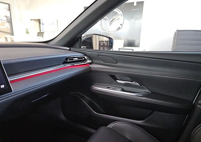 Mazda 6e - Kolor Biały, zdjęcie 6