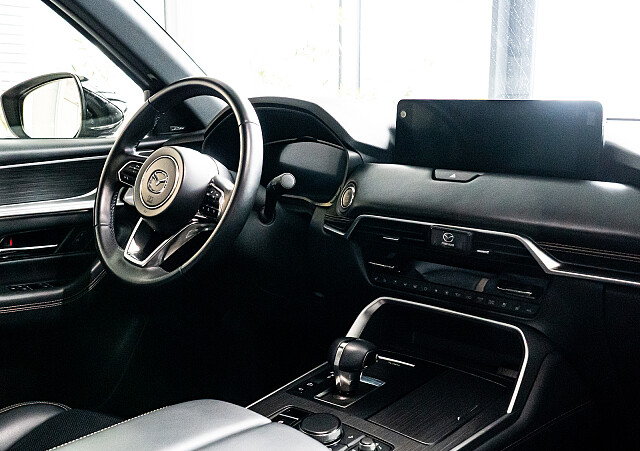 Mazda CX-80 - Kolor Artisan Red, zdjęcie 11