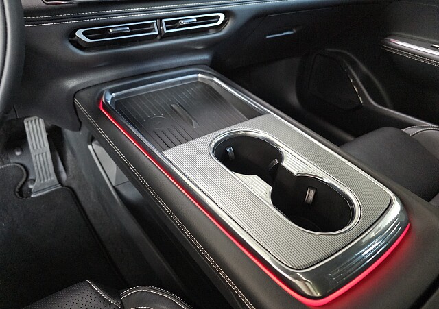 Mazda 6e - Kolor Biały, zdjęcie 13