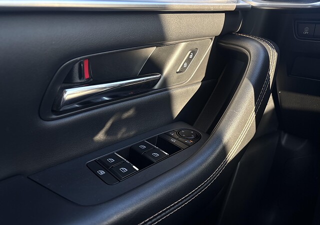 Mazda CX-60 - Kolor Jet Black, zdjęcie 28