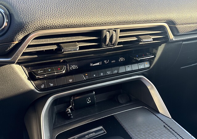 Mazda CX-60 - Kolor Jet Black, zdjęcie 31