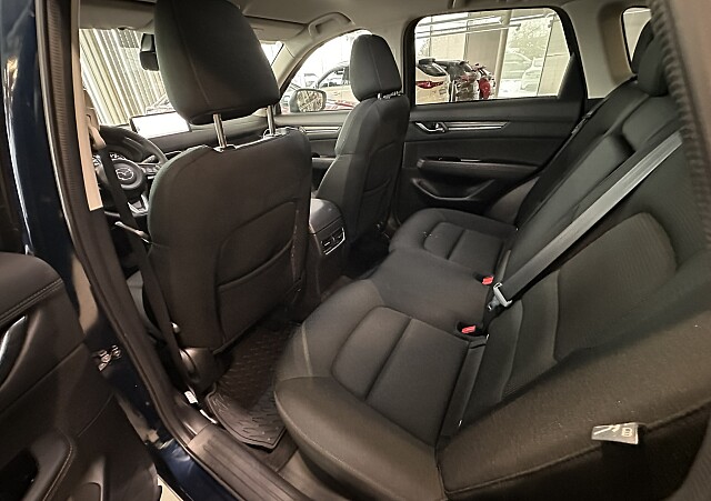 Mazda CX-5 - Kolor Deep Crystal Blue, zdjęcie 11