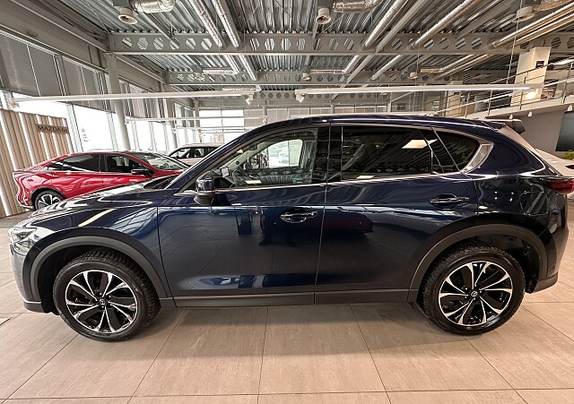 Mazda CX-5 - Kolor Deep Crystal Blue, zdjęcie 4