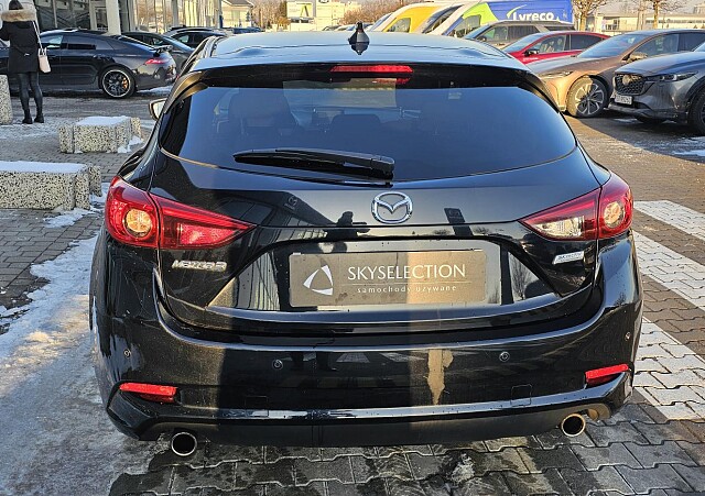 Mazda 3 - Kolor Jet Black, zdjęcie 7