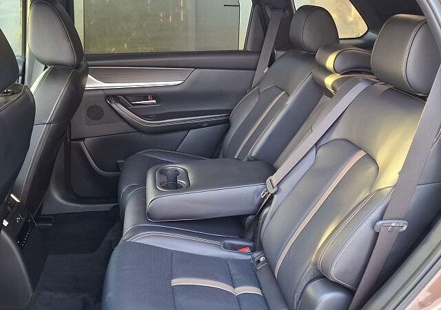 Mazda CX-80 - Kolor Melting Copper, zdjęcie 16