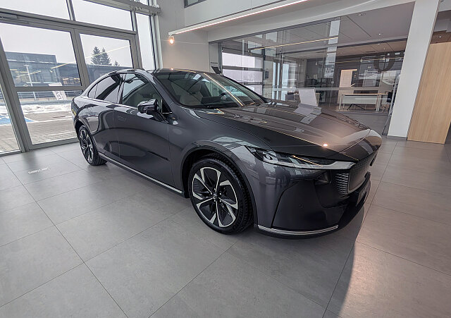 Mazda 6e - Kolor Machine Gray, zdjęcie 9